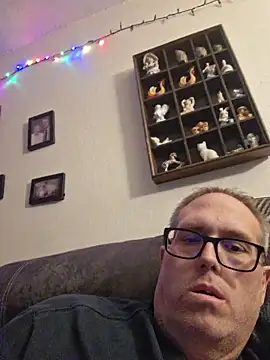 Smallone327 online show from April 12, 2026, 3:32 am