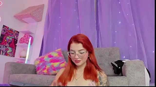 Snapshot of MelaniJhonson chatting on December 5, 2025, 6:12 am MelaniJhonson online show from December 5, 2025, 6:12 am