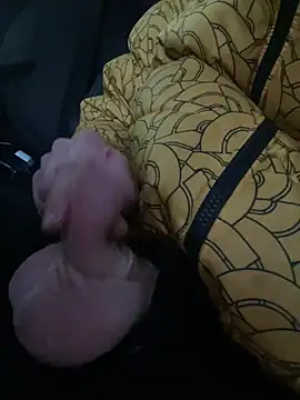 Snapshot of cazzone912025 chatting on March 18, 2025, 5:12 am cazzone912025 online show from March 18, 2025, 5:12 am