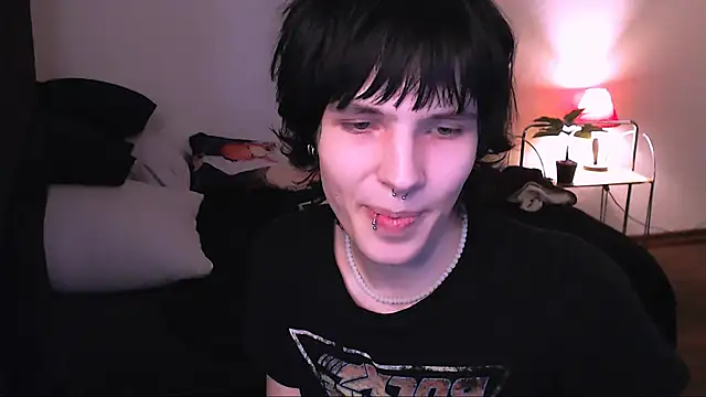 Snapshot of timi-moon chatting on November 30, 2025, 10:38 am timi-moon online show from November 30, 2025, 10:38 am