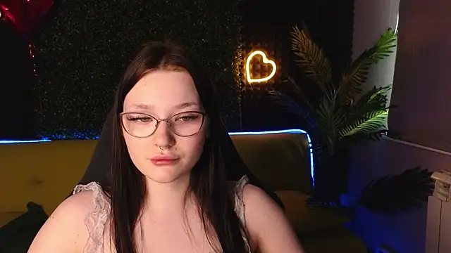 milliedoll online show from March 22, 2025, 1:22 am