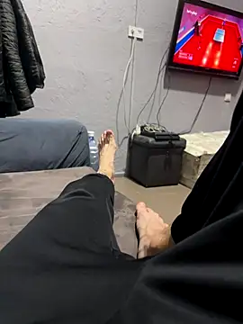 Snapshot of frama666 chatting on December 4, 2025, 5:34 pm frama666 online show from December 4, 2025, 5:34 pm