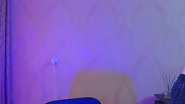 Snapshot of frama666 chatting on November 2, 2025, 11:15 am frama666 online show from November 2, 2025, 11:15 am