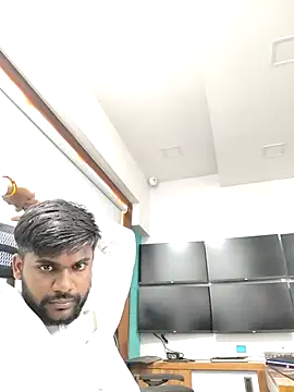 Snapshot of khushi9232 chatting on February 27, 2025, 11:06 am khushi9232 online show from February 27, 2025, 11:06 am