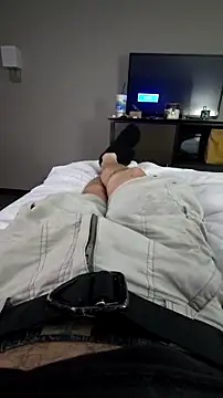 donut024 online show from March 18, 2025, 9:56 am