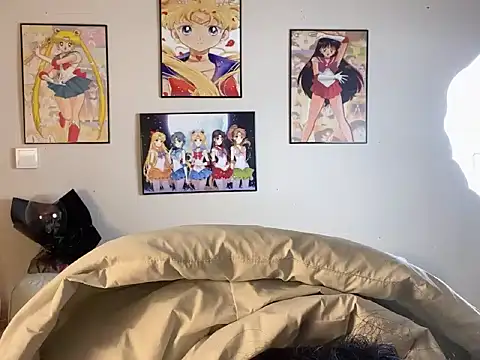 Snapshot of CC-777888 chatting on February 26, 2025, 2:38 pm CC-777888 online show from February 26, 2025, 2:38 pm