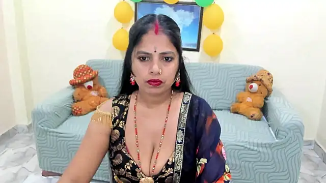 Snapshot of leahgotiii chatting on November 14, 2025, 3:32 am leahgotiii online show from November 14, 2025, 3:32 am