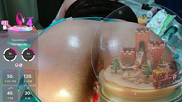 Snapshot of Mariana_star1 chatting on November 19, 2025, 8:25 am Mariana star1 online show from November 19, 2025, 8:25 am