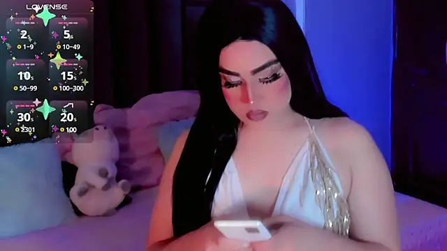 Snapshot of Shayra_QueenSX chatting on February 20, 2025, 1:51 pm Shayra QueenSX online show from February 20, 2025, 1:51 pm