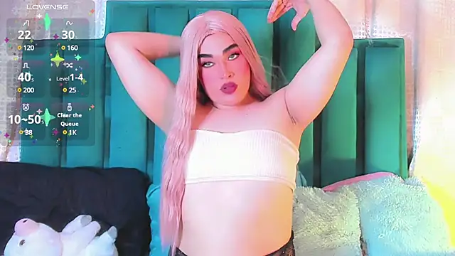Snapshot of Shayra_QueenSX chatting on March 13, 2025, 7:39 pm Shayra QueenSX online show from March 13, 2025, 7:39 pm