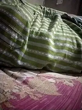 sharnjit299 online show from September 30, 2025, 10:54 am