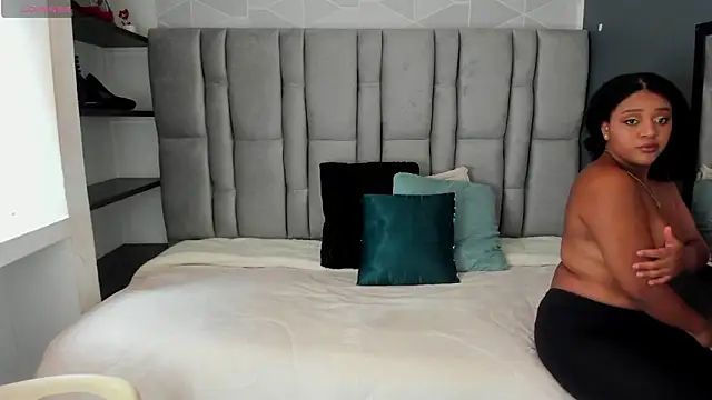 Snapshot of Natasha_rose__ chatting on February 4, 2026, 7:42 pm Natasha rose online show from February 4, 2026, 7:42 pm