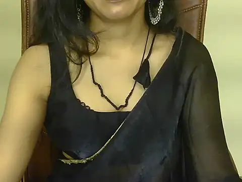 Snapshot of Cute_Pihu01 chatting on October 27, 2025, 5:25 pm Cute Pihu01 online show from October 27, 2025, 5:25 pm