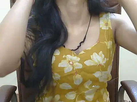 Snapshot of Cute_Pihu01 chatting on October 26, 2025, 5:13 pm Cute Pihu01 online show from October 26, 2025, 5:13 pm