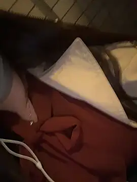 Snapshot of mai_honey chatting on November 9, 2025, 9:13 am mai honey online show from November 9, 2025, 9:13 am