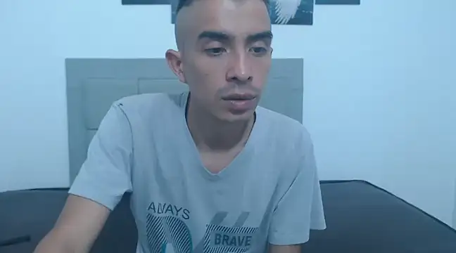 Snapshot of jhonny_k chatting on March 21, 2025, 10:39 pm jhonny k online show from March 21, 2025, 10:39 pm