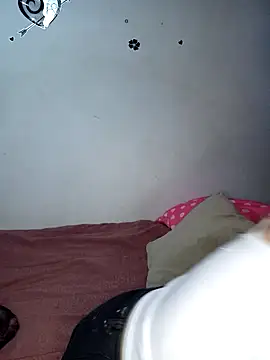 Snapshot of chanel-2025 chatting on November 28, 2025, 10:54 pm chanel-2025 online show from November 28, 2025, 10:54 pm