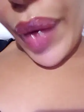 Snapshot of Sexlove1xo chatting on September 28, 2025, 5:09 pm Sexlove1xo online show from September 28, 2025, 5:09 pm