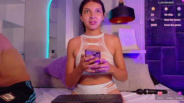 sheylawood online show from March 3, 2026, 11:56 pm