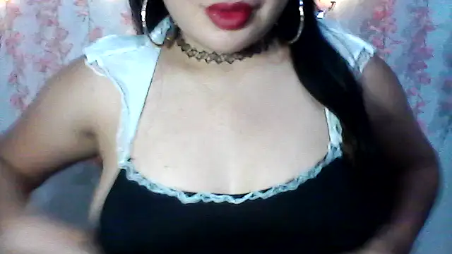 Snapshot of shashel5 chatting on December 5, 2025, 6:23 am shashel5 online show from December 5, 2025, 6:23 am