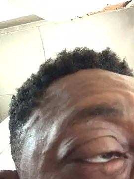 Snapshot of justyou2025 chatting on March 1, 2025, 8:45 am justyou2025 online show from March 1, 2025, 8:45 am