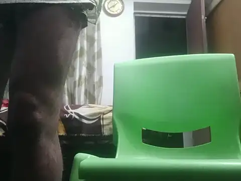 Snapshot of longsexji chatting on December 4, 2025, 4:50 pm longsexji online show from December 4, 2025, 4:50 pm