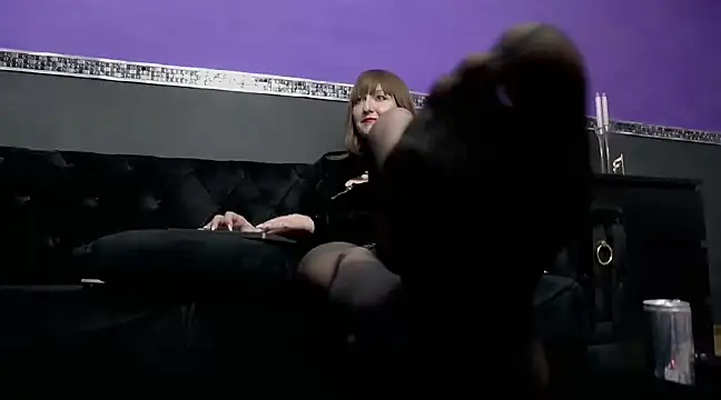 Snapshot of GoddessAlmaNoir chatting on March 13, 2025, 2:44 pm GoddessAlmaNoir online show from March 13, 2025, 2:44 pm