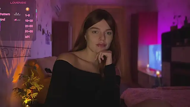 Snapshot of CherryRed_Girl chatting on October 23, 2025, 7:45 pm CherryRed Girl online show from October 23, 2025, 7:45 pm