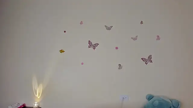 Snapshot of violett_24_ chatting on January 10, 2026, 12:06 am violett 24 online show from January 10, 2026, 12:06 am