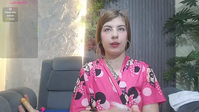 Snapshot of denise_babe_ chatting on April 29, 2026, 12:31 pm denise babe online show from April 29, 2026, 12:31 pm