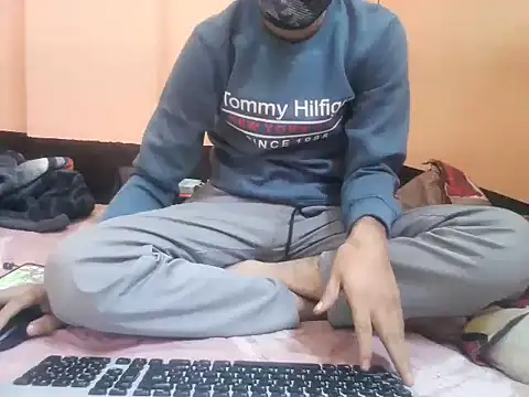 Snapshot of rahulkajuuu0909 chatting on November 21, 2025, 8:24 am rahulkajuuu0909 online show from November 21, 2025, 8:24 am