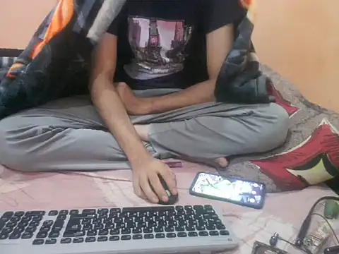 Snapshot of rahulkajuuu0909 chatting on November 21, 2025, 10:20 pm rahulkajuuu0909 online show from November 21, 2025, 10:20 pm