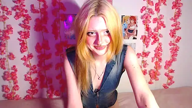 Snapshot of KimiSakura chatting on September 26, 2025, 6:26 pm KimiSakura online show from September 26, 2025, 6:26 pm