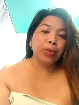 Sweet fatty18 online show from October 16, 2025, 9:56 pm