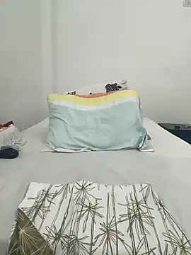 TattyHarrisquirtt online show from March 16, 2026, 2:32 pm