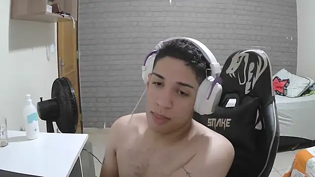 Snapshot of brancooodonto chatting on November 23, 2025, 2:54 am brancooodonto online show from November 23, 2025, 2:54 am