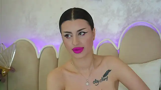 Snapshot of Alice_Voss chatting on May 13, 2026, 6:31 am Alice Voss online show from May 13, 2026, 6:31 am