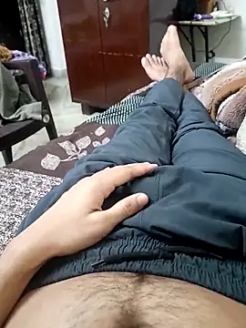Delhi BoyBigcock online show from February 24, 2025, 1:31 pm