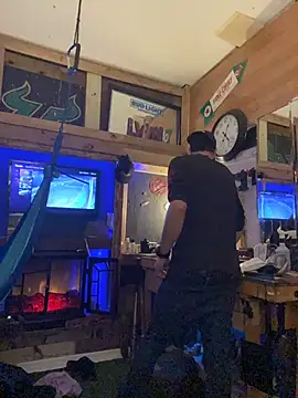 Snapshot of Polaroid_White chatting on November 18, 2025, 1:10 am Polaroid White online show from November 18, 2025, 1:10 am