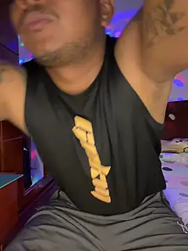 Snapshot of Saipuer31 chatting on February 24, 2026, 8:21 pm Saipuer31 online show from February 24, 2026, 8:21 pm