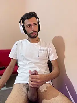 iendriw online show from March 14, 2025, 1:37 am