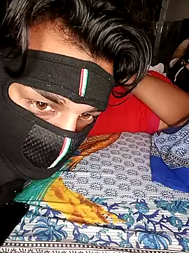 SHRUTI LOVE143 online show from February 25, 2025, 9:37 pm