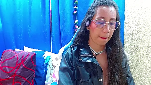 Snapshot of Gia_leinn chatting on July 15, 2026, 3:08 pm Gia leinn online show from July 15, 2026, 3:08 pm