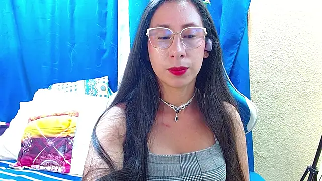 Snapshot of Gia_leinn chatting on June 18, 2026, 9:20 pm Gia leinn online show from June 18, 2026, 9:20 pm