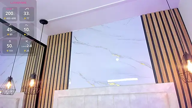 Snapshot of Madyson18 chatting on February 28, 2026, 11:32 am Madyson18 online show from February 28, 2026, 11:32 am