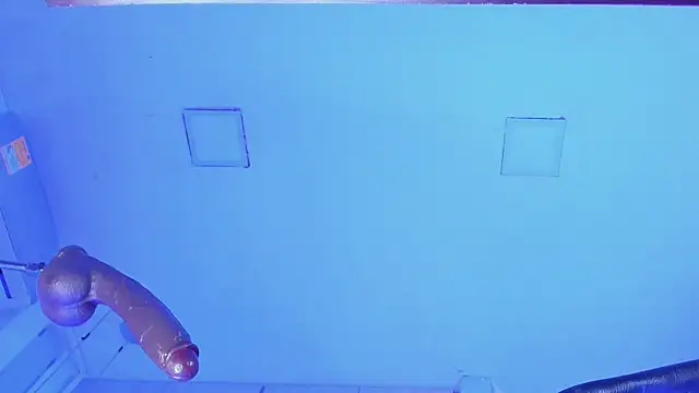 Snapshot of ValentinoMoreti chatting on November 23, 2025, 6:12 am ValentinoMoreti online show from November 23, 2025, 6:12 am