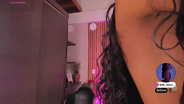 Snapshot of sweetviolet__ chatting on May 22, 2026, 12:36 pm sweetviolet online show from May 22, 2026, 12:36 pm