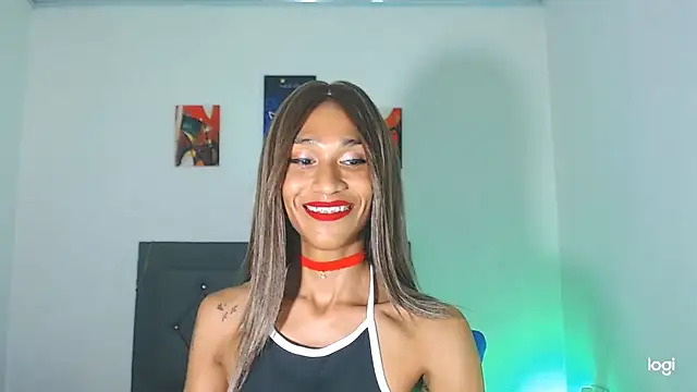 red veltet online show from March 12, 2026, 7:29 pm