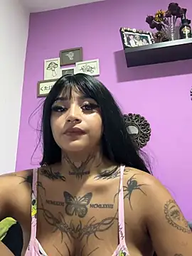 Snapshot of goth_tasha chatting on July 9, 2026, 1:06 am goth tasha online show from July 9, 2026, 1:06 am