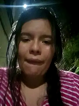 Snapshot of krolay16 chatting on March 13, 2025, 6:58 am krolay16 online show from March 13, 2025, 6:58 am